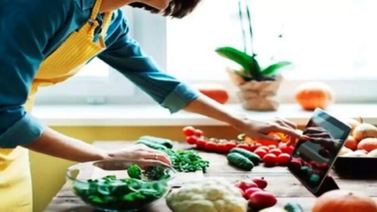 فیبر چگونه به کاهش وزن کمک میکند؟