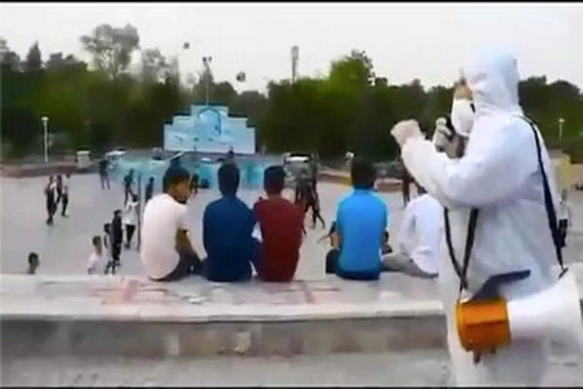 التماسهای کادر درمان کرونایی از مردم در پارک + فیلم