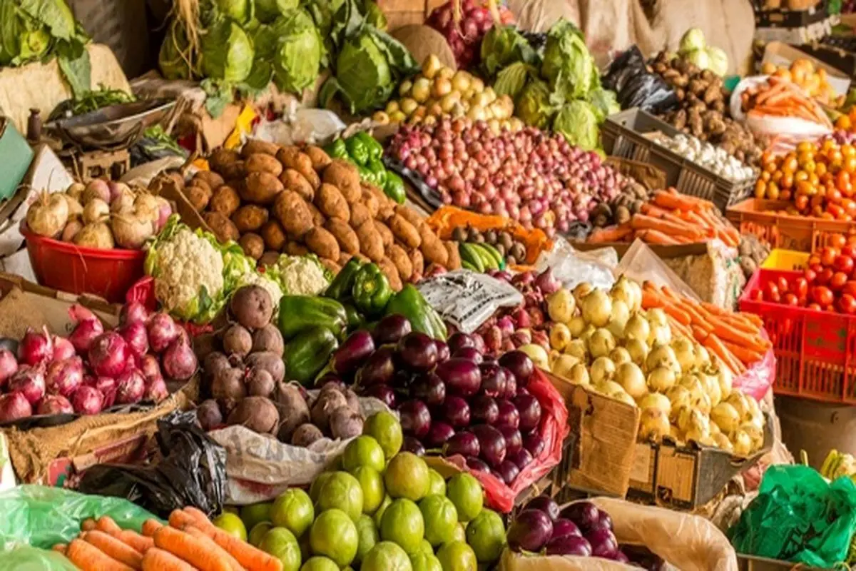 قیمت انواع سبزیجات و صیفی در بازار امروز ۵ آبان ۹۹
