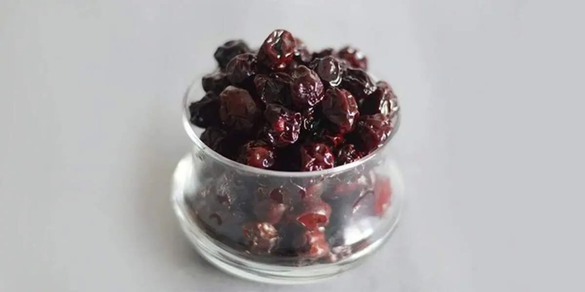 روش خشک کردن آلبالو در خانه