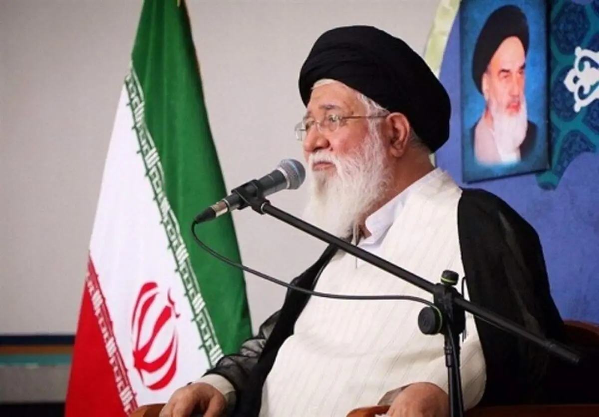علم الهدی: گول یک عده کاسب‌کار سیاسی را در این کشور نخورید