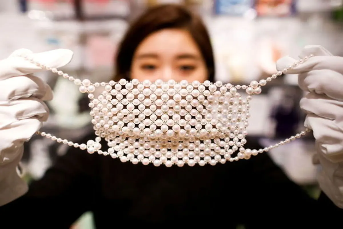 ماسک های لاکچری در ژاپن