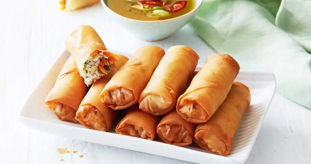 طرز تهیه رول مرغ سرخ شده با طعمی بی نظیر