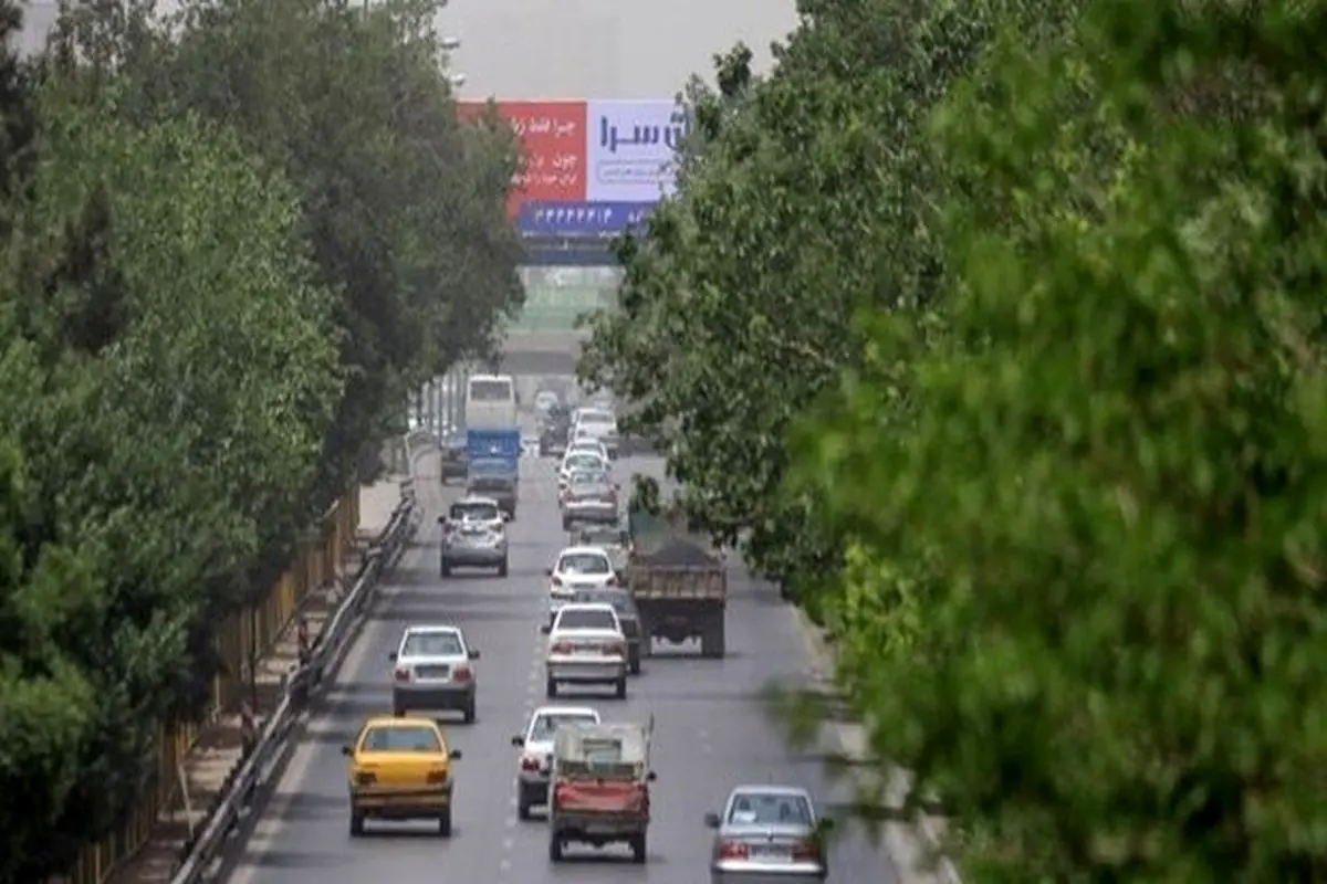 هوای تهران در مرز آلودگی/ تعداد روز‌های پاک پایتخت