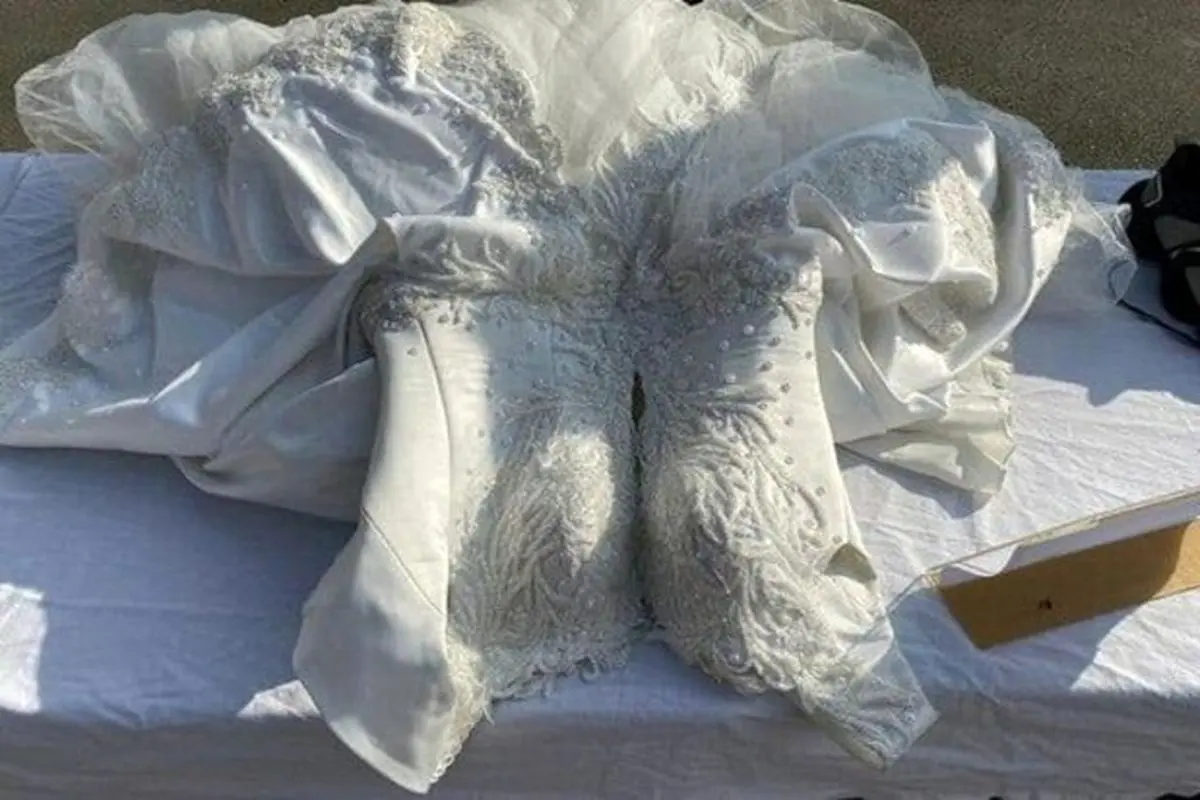 کشف لباس عروس شیشه‌ای در پایتخت+عکس