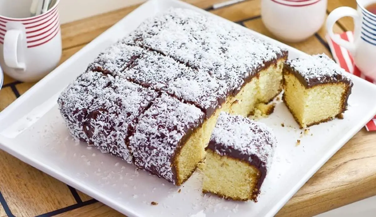 طرز تهیه کیک لمینگتون