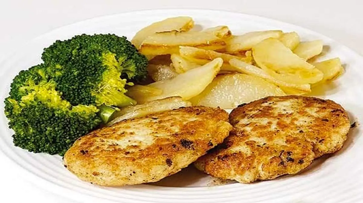 طرز تهیه کوکو مرغ با لوبیا سفید