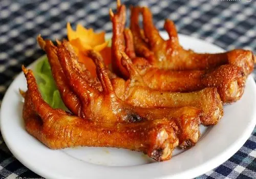 این شایعه را درباره پای مرغ باور نکنید
