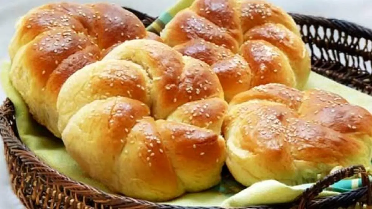 طرز تهیه نان شیرمال ترکی خوشمزه