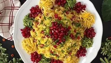 طرز تهیه انار پلوی خوشمزه با مرغ برای شب یلدا