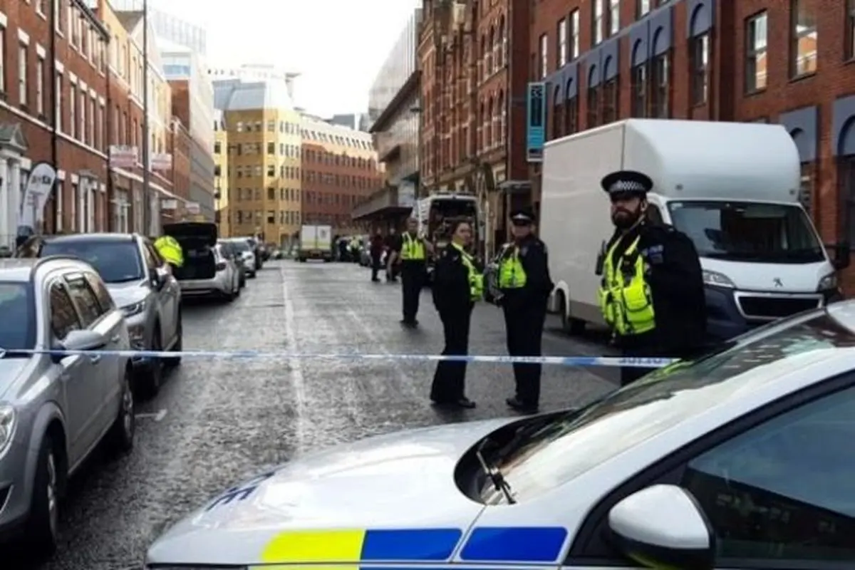 تخلیه مدرسه‌ای در لندن به دنبال تهدید به بمب‌گذاری