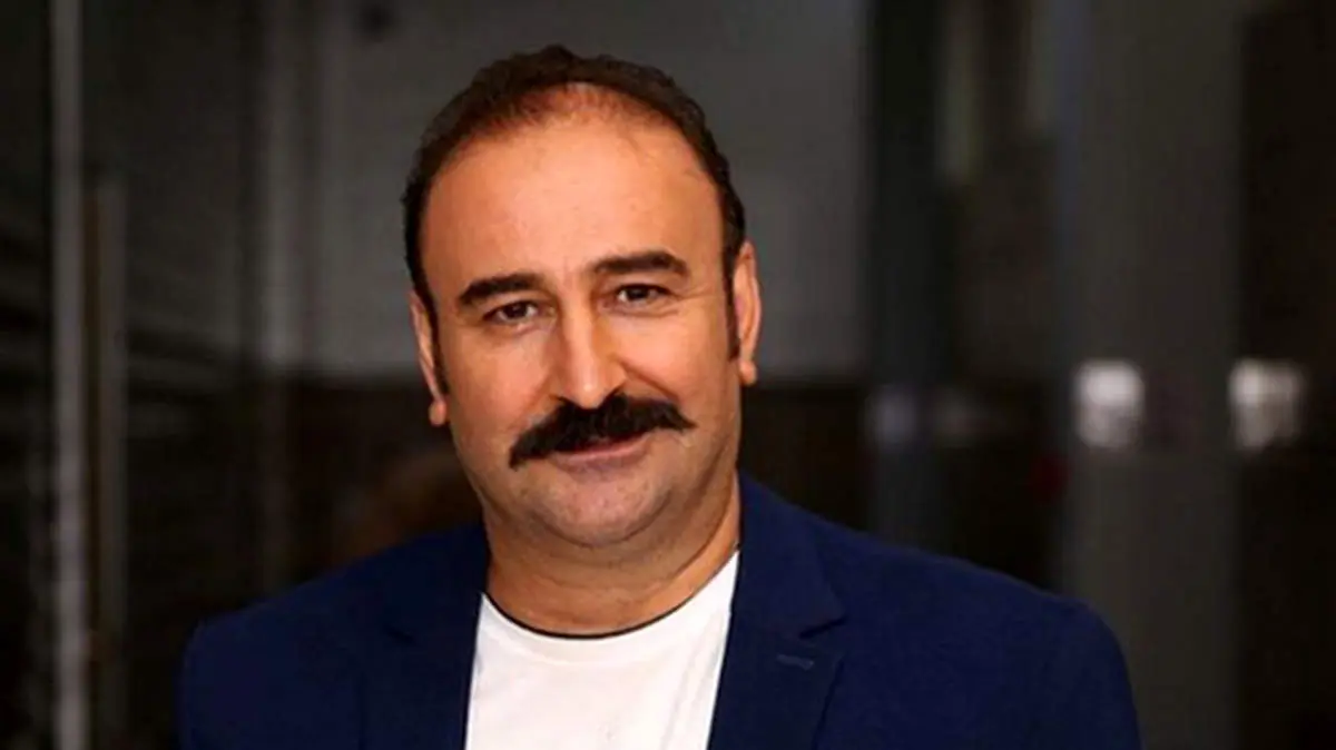 واکنش تند مهران احمدی به حذف سارا و نیکا از سریال پایتخت