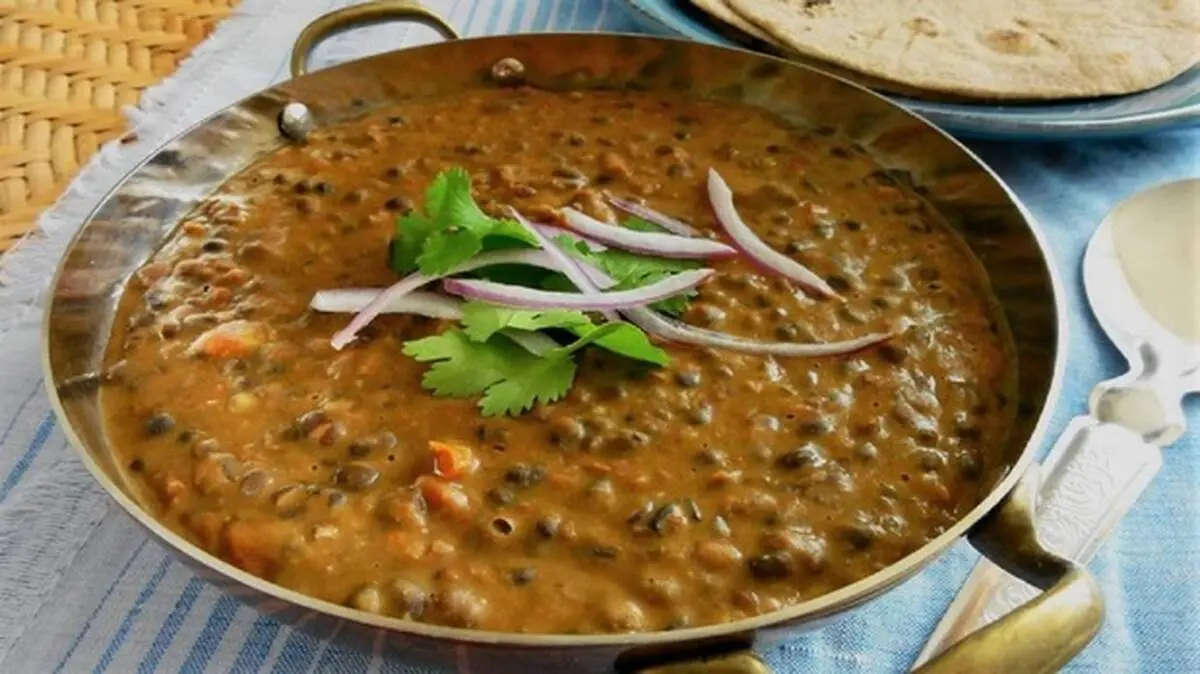 طرز تهیه عدسی لعابدار و خوشمزه به سبک سنتی