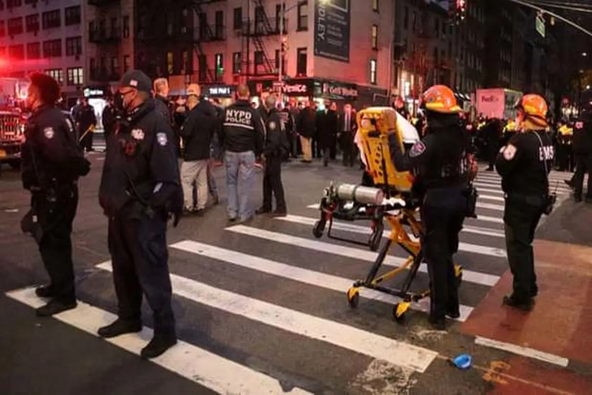 برخورد خودرو به معترضین ضد نژادپرستی در آمریکا ۷ مجروح برجا گذاشت