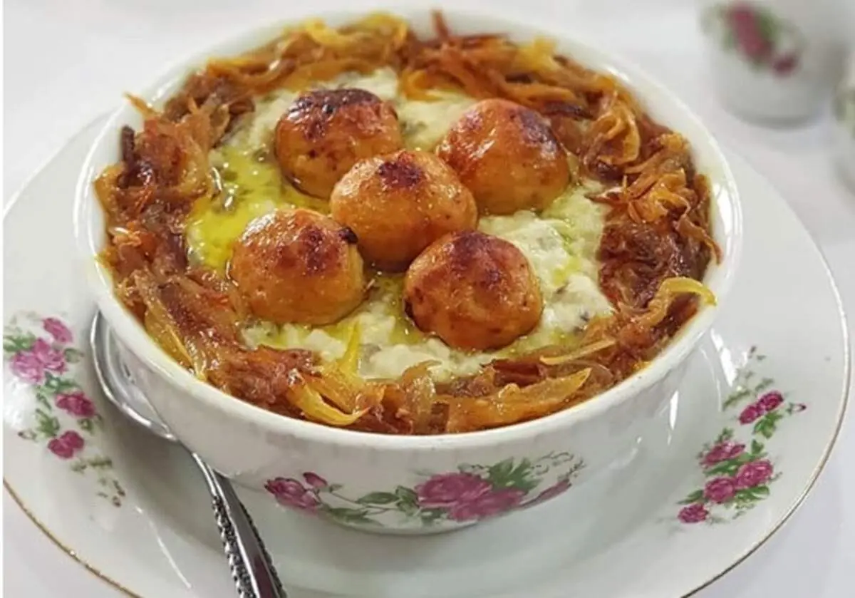طرز تهیه آش سنگه سیر فوق العاده مقوی و خوشمزه