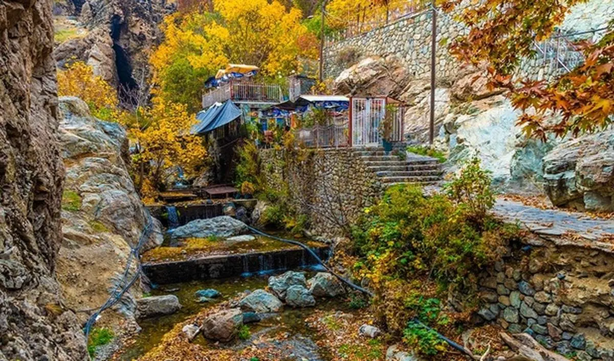 دربند هزار رنگ در پاییز
