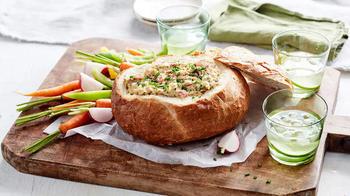 طرز تهیه دیپ اسفناج پنیری و بیکن ایرلندی