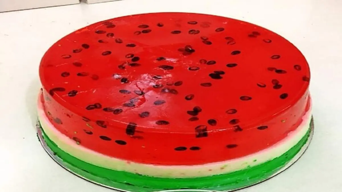 طرز تهیه ژله هندوانه مجلسی برای شب یلدا