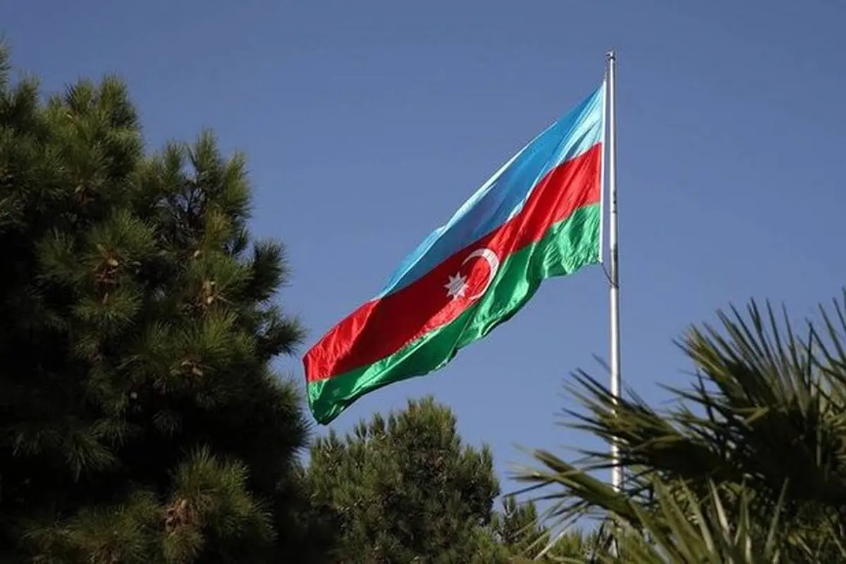 باکو، سفیر فرانسه را احضار میکند