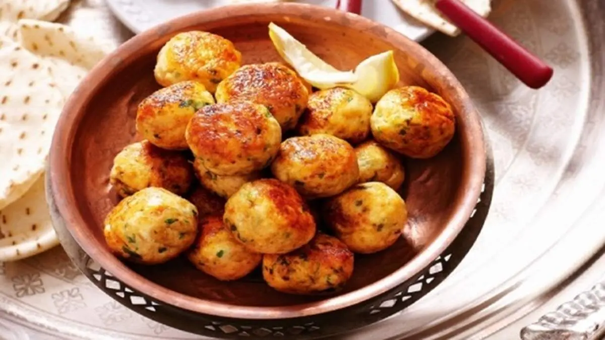 طرز تهیه کوفته ریزه مرغ و گردو خوشمزه
