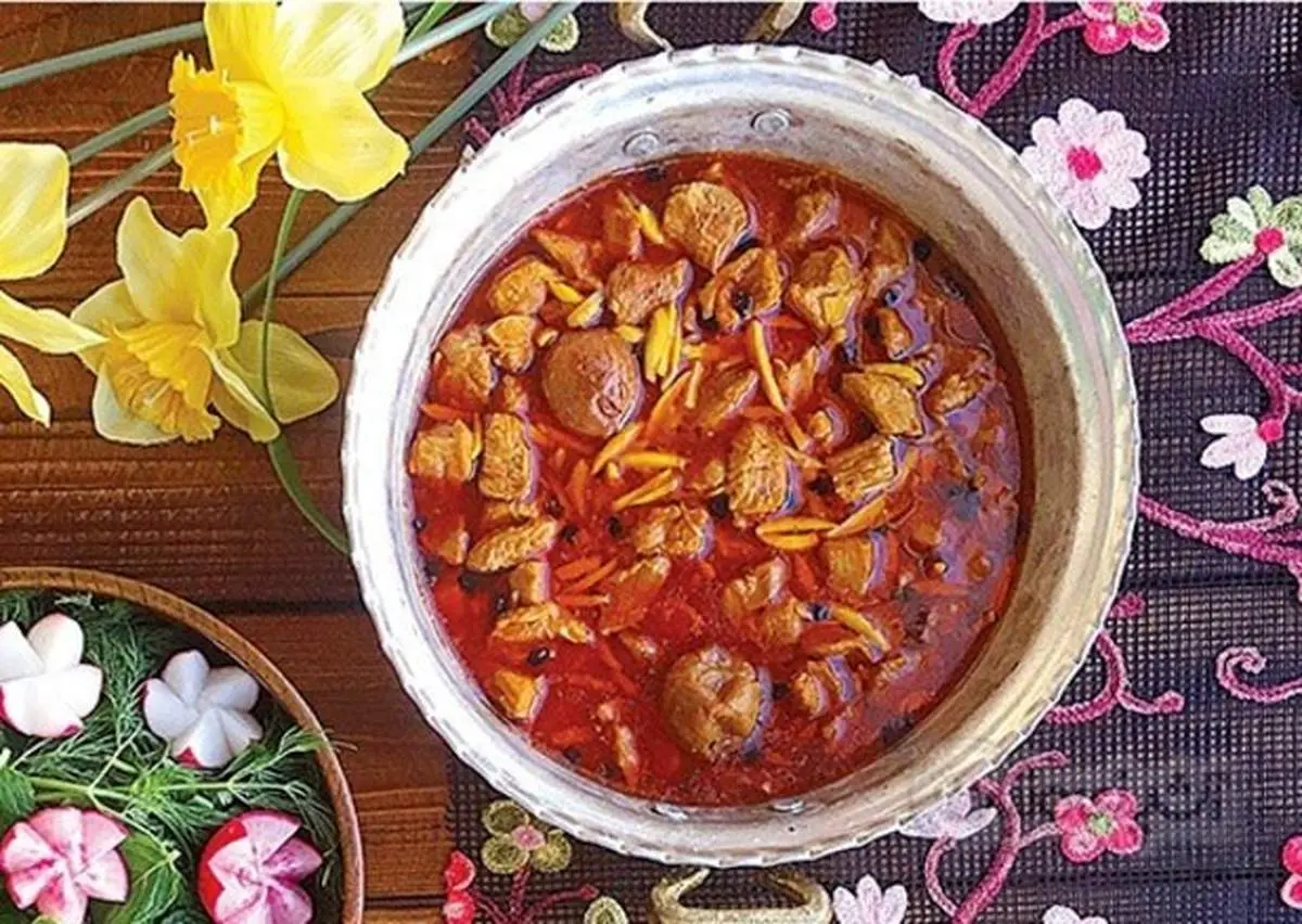طرز تهیه خورش خلال بادام، غذای محلی لذیذ