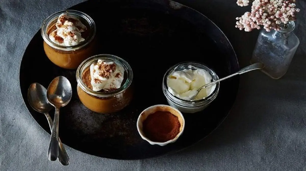 طرز تهیه پودینگ قهوه به ۲ روش در فر و بدون فر