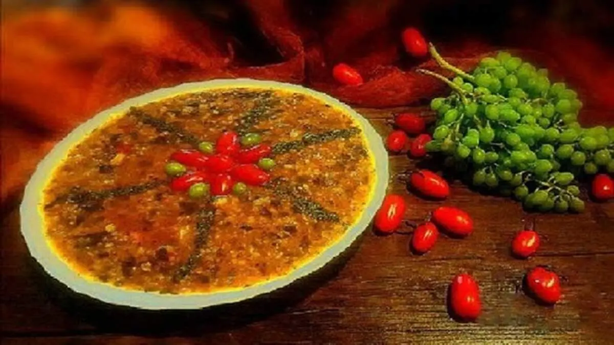طرز تهیه آش آبغوره تبریزی خوشمزه و پر خاصیت