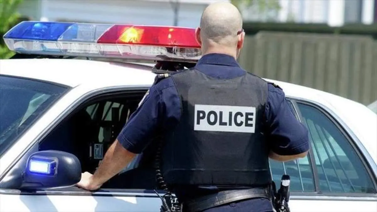 زیر گرفتن مرد سیاهپوست توسط خودروی پلیس آمریکا+فیلم