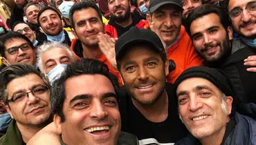 مراسم عجیب خداحافظی با محمدرضا گلزار + فیلم