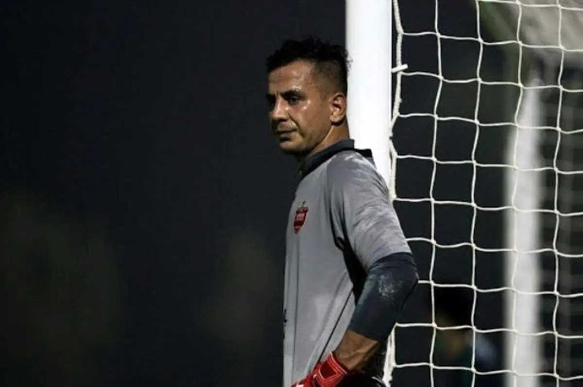 واکنش جالب حامد لک به تساوی پرسپولیس مقابل نساجی مازندران