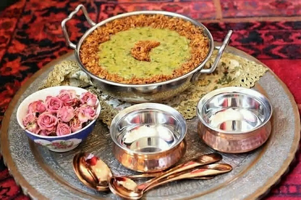 طرز تهیه آش سبزی شیرازی و آبادانی به ۲ روش