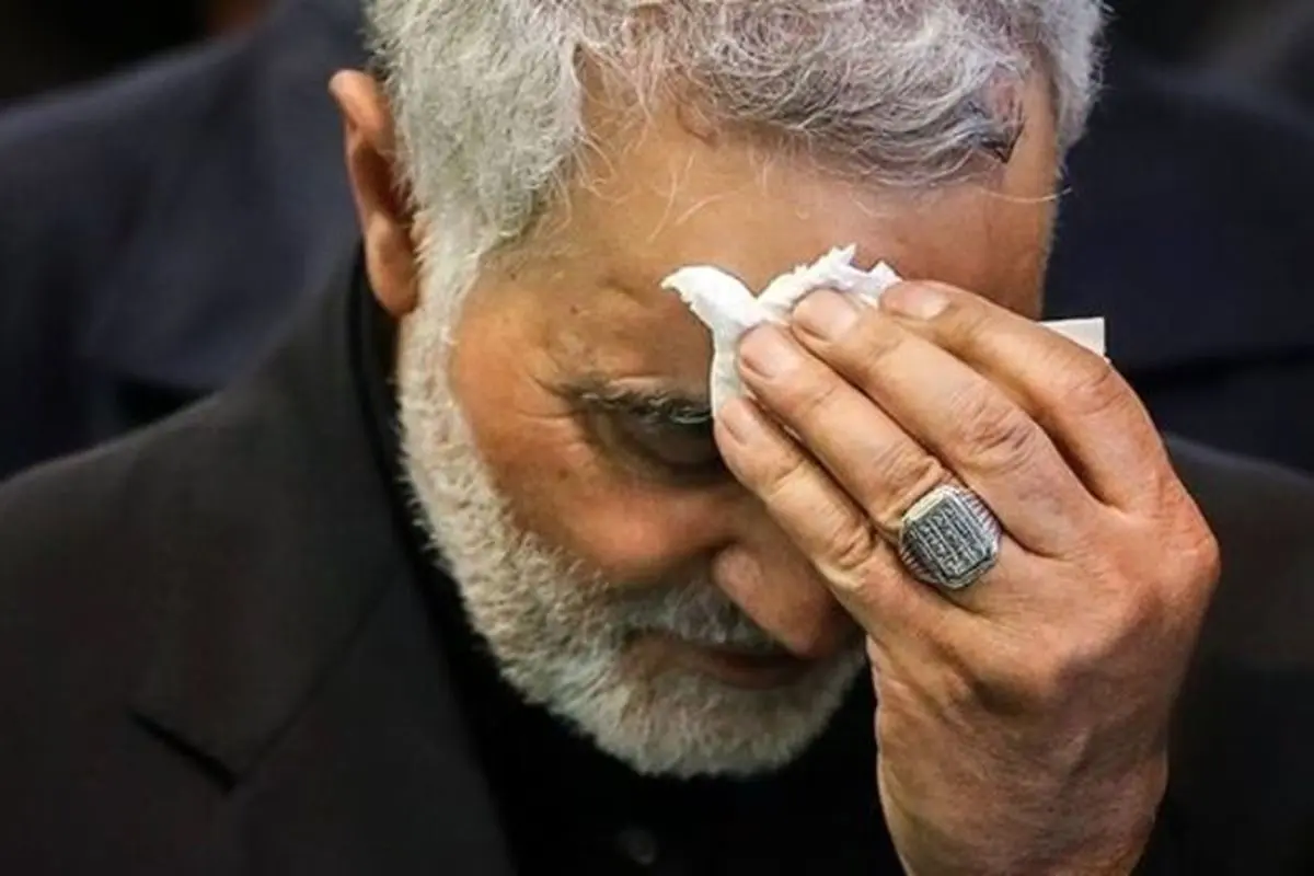 پاسخ معنادار سردار سلیمانی به کاندیدا شدن در انتخابات ۱۴۰۰ / ماجرای عکس یادگاری حاج قاسم با دختر بدحجاب چه بود؟