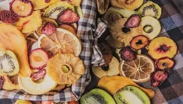 کاهش چاقی با خوردن میوه‌های خشک با رژیمی سالم