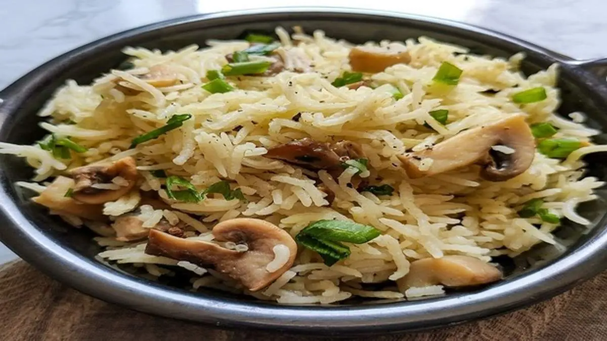 طرز تهیه قارچ پلو خوشمزه به ۳ روش متفاوت