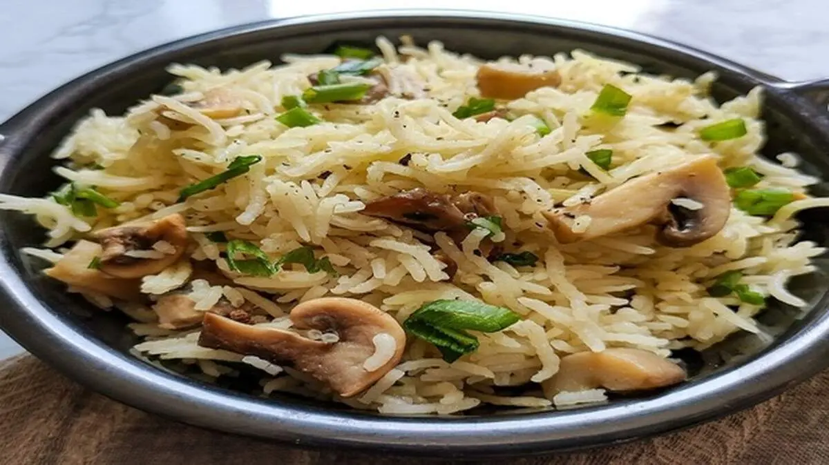 طرز تهیه قارچ پلو خوشمزه به ۳ روش متفاوت