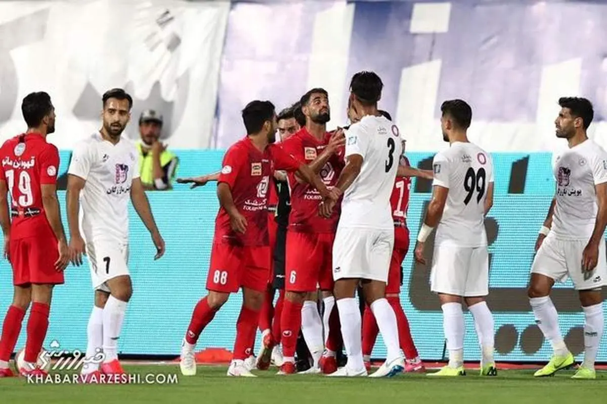 مخالفت جدی پرسپولیس برای بازی با ذوب‌آهن: بازی نمی‌کنیم!