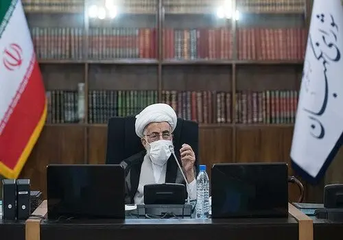 رئیس مجلس خبرگان رهبری رأی خود را به صندوق انداخت+عکس