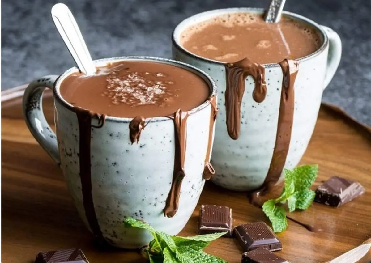 طرز تهیه شکلات داغ خانگی