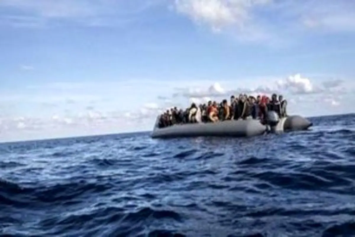 غرق شدن قایق مهاجران ۲۰ کشته برجای گذاشت