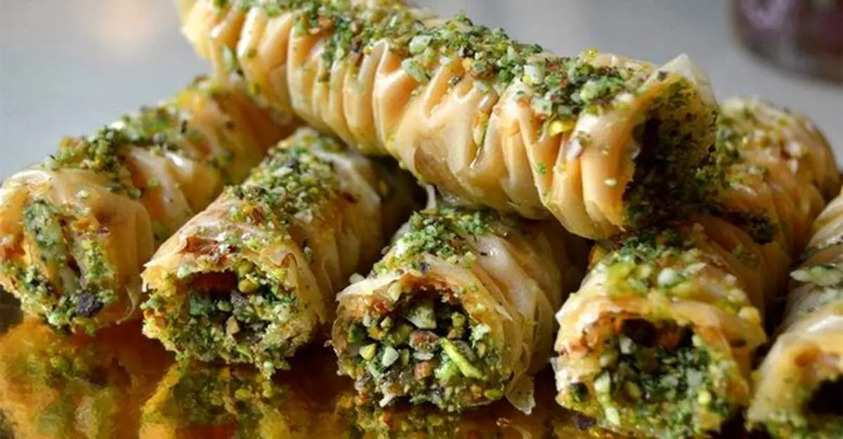 طرز تهیه باقلوا + فیلم