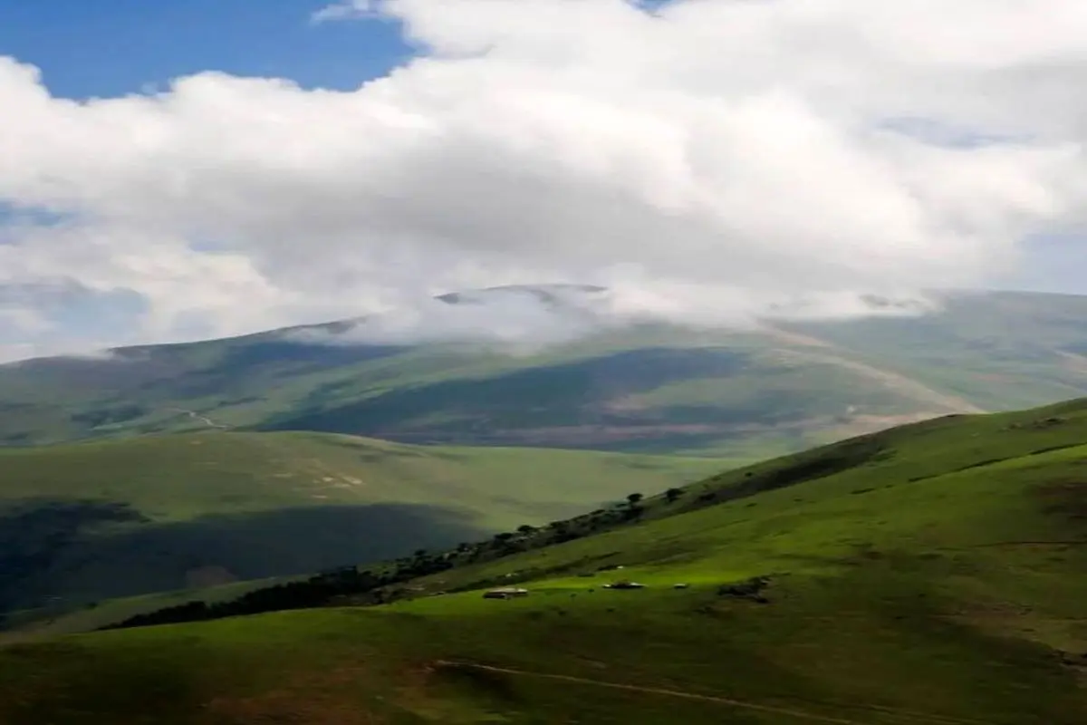 تصویری زیبا از رشته‌کوه تالش