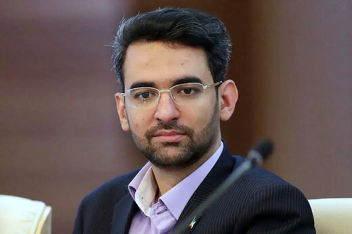 پاسخ معنادار آذری جهرمی به یکی از منتقدان همیشگیاش