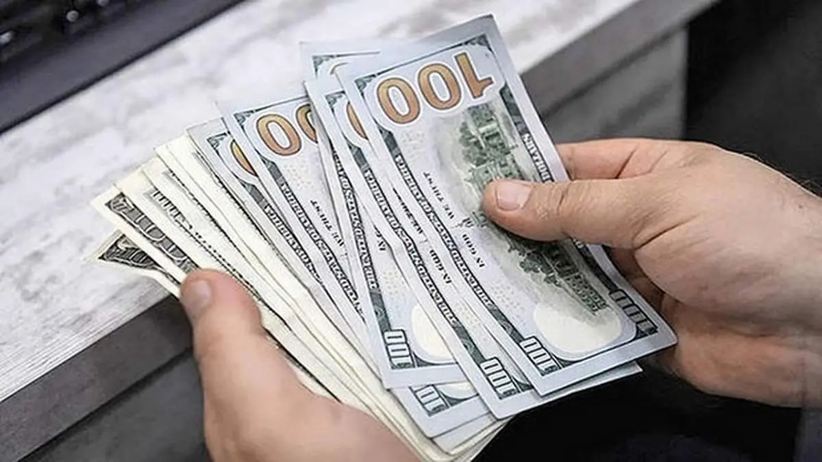 قیمت ارز کاهش یافت؛ دلار به کانال ۲۳ هزار تومان نزدیک میشود