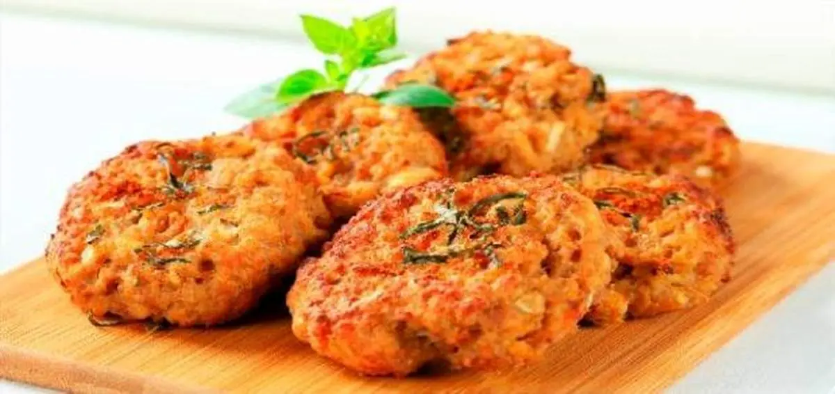 طرز تهیه کتلک ماهی و سیب زمینی