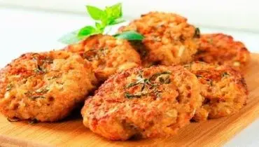 طرز تهیه کتلک ماهی و سیب زمینی