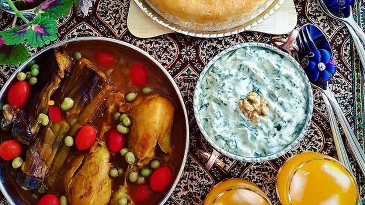 طرز تهیه خورش کدو با مرغ، غذای لذیذ