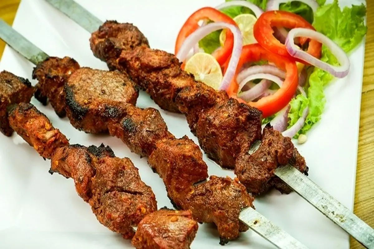 طرز تهیه کنجه کباب لاری با گوشت لذیذ