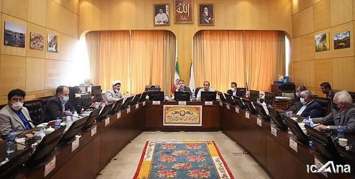 پاسخ وزیر نیرو به سوال نمایندگان/ارائه گزارش کمیته محیط زیست از آلایندگی صنایع فولاد