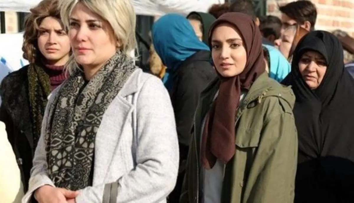 ماجرای جنجالی کلاه گیس در یک سریال تلویزیونی + عکس