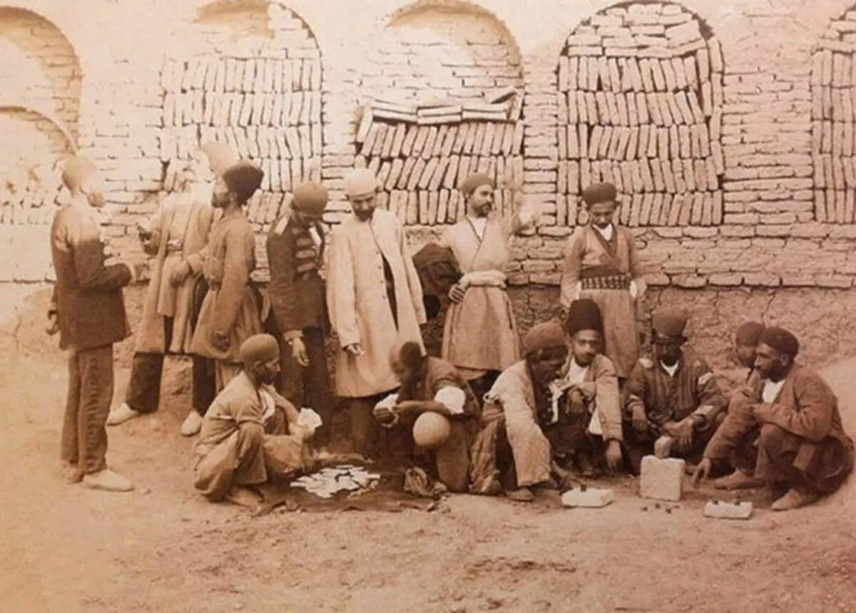 پاتوق شناسی از قاجاریه تا امروز!
